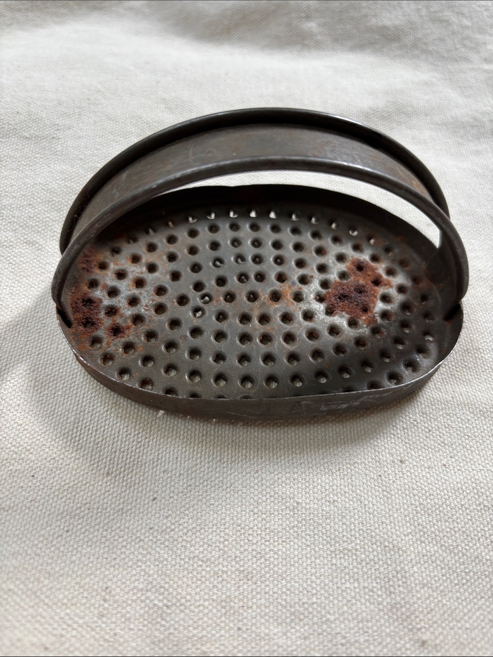 Vintage rusty crusty oval Hand Held Oval Grater/Zester soap saver holder
